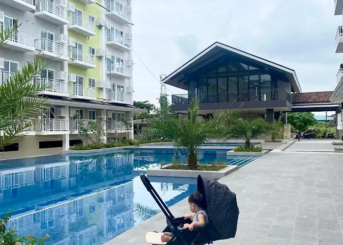 Stay, Park, Swim And Near Mactan Airport Appartement